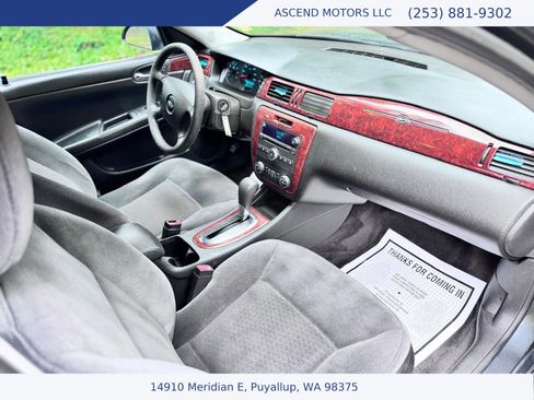 Used 2010 Chevrolet Impala LS FWD image 11