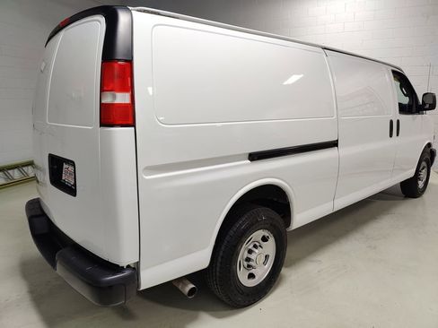 Used 2023 Chevrolet Express 2500 Extended w/ Driver Convenience Package RWD image 4