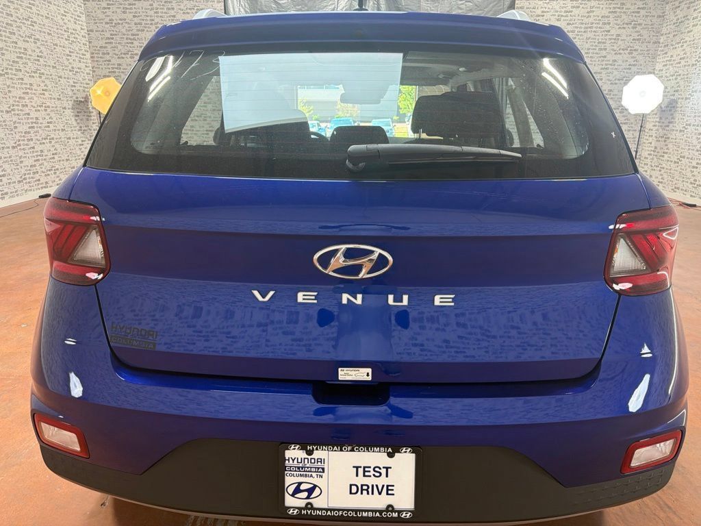Certified 2026 Hyundai Venue SEL FWD image 6
