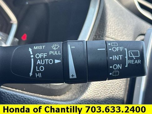 Certified 2020 Honda CR-V Touring image 11