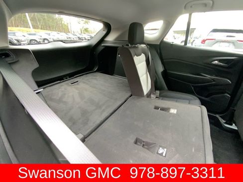 Used 2024 Chevrolet Trax LS w/ Driver Confidence Package FWD image 30