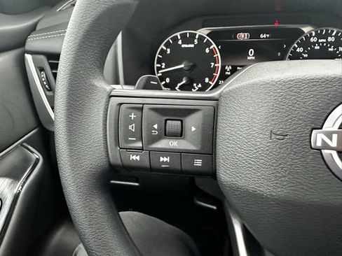 New 2026 Nissan Rogue S image 31