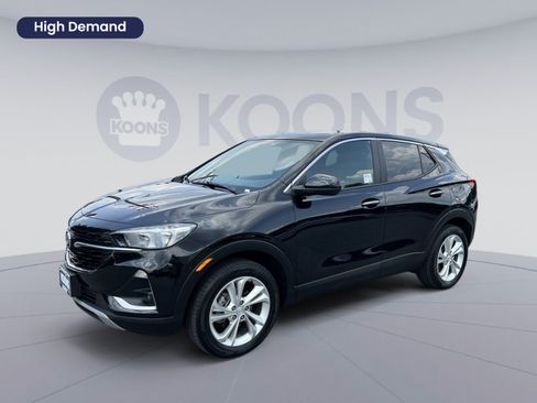 Used 2023 Buick Encore GX Preferred w/ Cold Weather Comfort Package AWD/4WD image 1