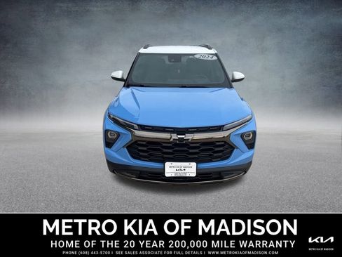 Used 2024 Chevrolet TrailBlazer ACTIV w/ Driver Confidence Package image 9