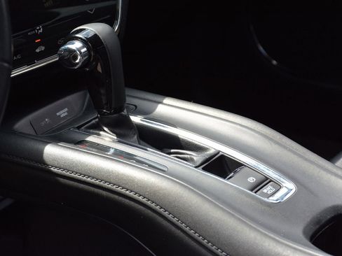 Used 2019 Honda HR-V EX-L image 13