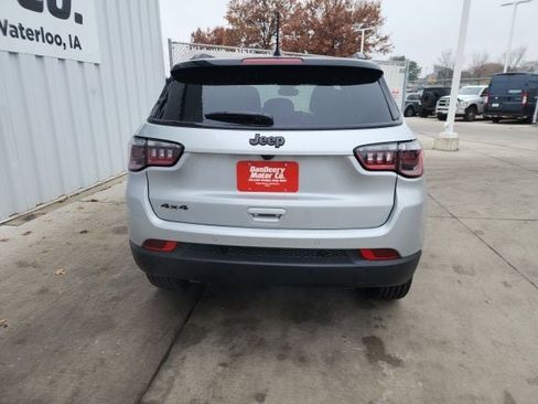 New 2026 Jeep Compass Limited image 20