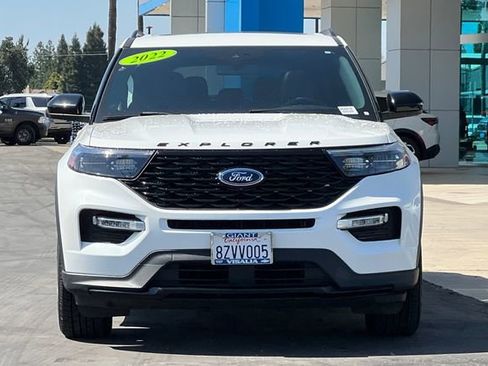 Used 2022 Ford Explorer ST-Line w/ Class IV Trailer Tow Package AWD/4WD image 9