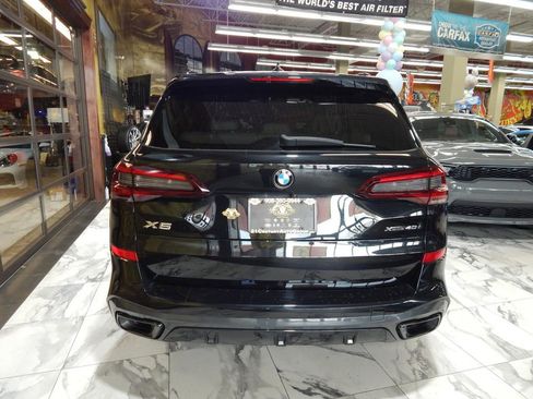 Used 2021 BMW X5 xDrive40i w/ M Sport Package AWD/4WD image 6