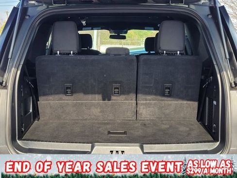 Used 2020 Ford Expedition XLT image 9