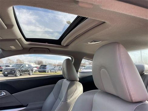 Used 2012 Honda Civic EX-L image 19