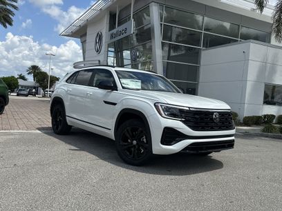 New 2025 Volkswagen Atlas Cross Sport SEL R-Line