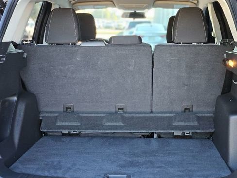 Used 2019 Ford Escape S image 29