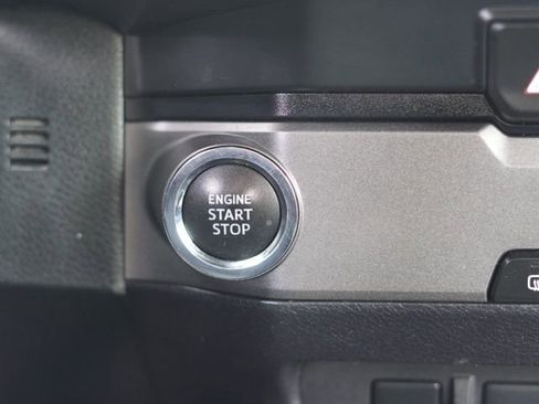 Used 2021 Toyota Tacoma TRD Sport w/ Technology Package RWD image 32
