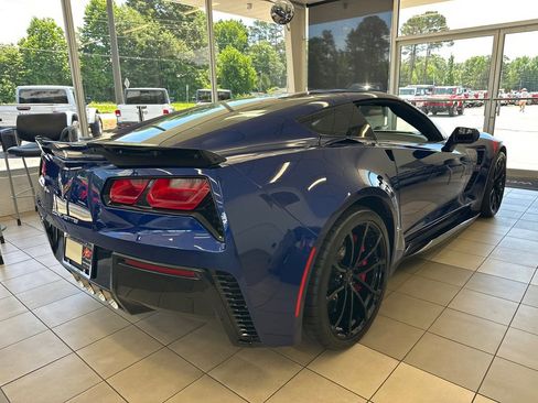 Used 2017 Chevrolet Corvette Grand Sport w/ Z07 Performance Package RWD image 6
