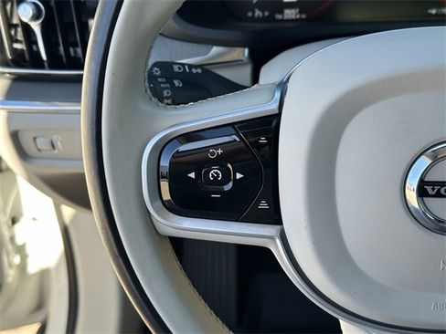 Used 2021 Volvo V60 T5 Cross Country w/ Climate Package image 13