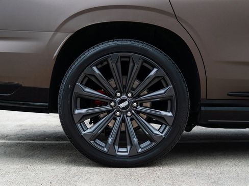 Used 2025 Cadillac Escalade V w/ LPO, Floor Liner Package image 13