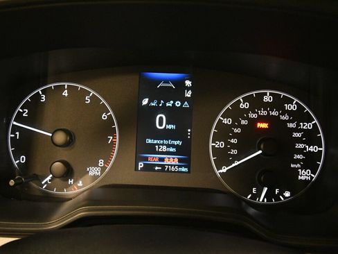 Used 2024 Toyota Corolla LE FWD image 13