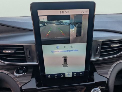 Used 2022 Ford Explorer Limited w/ Limited Technology Package image 16