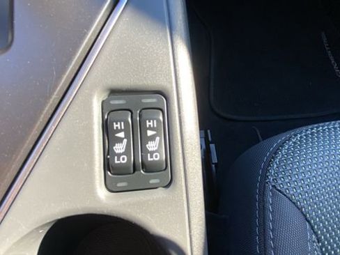 Certified 2024 Subaru Crosstrek 2.0i Premium image 31