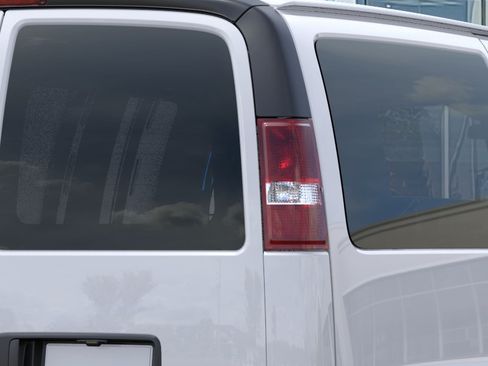 New 2026 Chevrolet Express 2500 w/ Driver Convenience Package RWD image 11