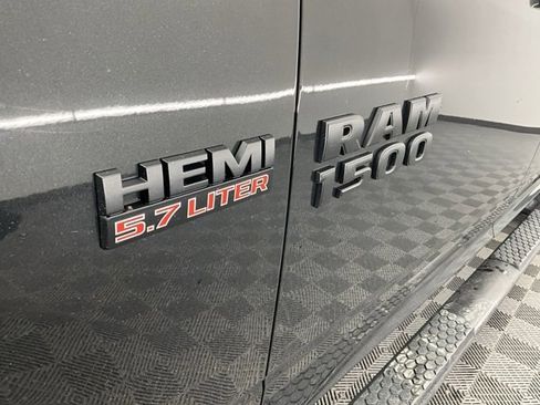 Used 2018 RAM 1500 Sport w/ Sport Premium Group image 25