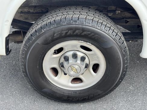 Used 2021 Chevrolet Express 2500 w/ Driver Convenience Package RWD image 52