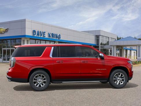 New 2026 Chevrolet Suburban Premier w/ Sun And Tow Package AWD/4WD image 29