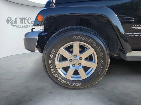 Used 2015 Jeep Wrangler Unlimited Sahara w/ Mopar Chrome Edition Group AWD/4WD image 14