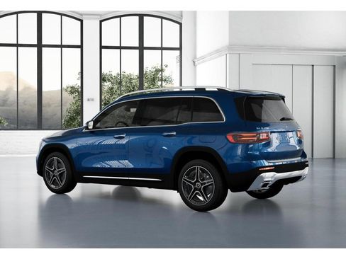 New 2026 Mercedes-Benz GLB 250 4MATIC image 30