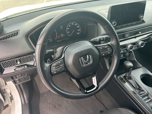 Used 2023 Honda Civic Sport image 27