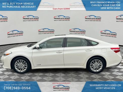 Used 2013 Toyota Avalon XLE Touring image 9