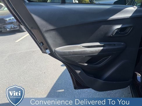 Used 2020 Chevrolet Trax LS w/ Tint and Cruise Package AWD/4WD image 19