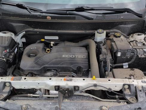 Used 2018 Chevrolet Equinox LT w/ Sun & Infotainment Package FWD image 32