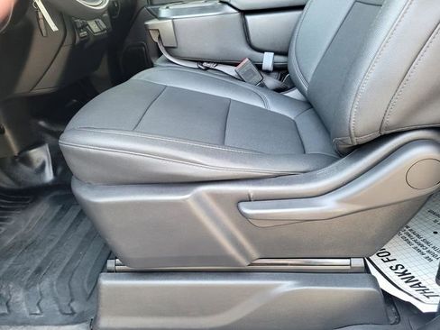 Used 2023 GMC Sierra 2500 Pro w/ Convenience Package RWD image 11