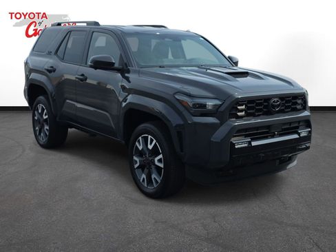 Used 2025 Toyota 4Runner TRD Sport Premium AWD/4WD image 3