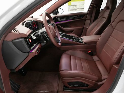 New 2026 Porsche Panamera 4 AWD/4WD image 22