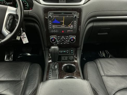 Used 2015 Chevrolet Traverse LT FWD image 31