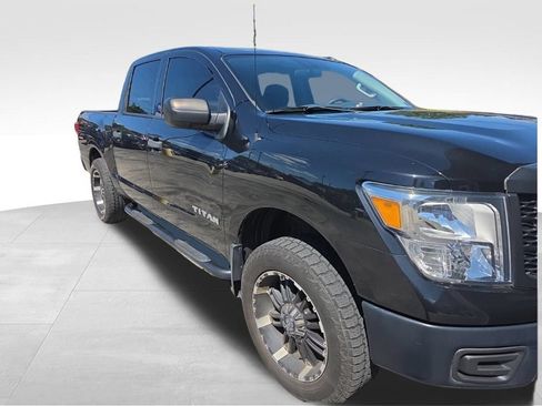 Used 2019 Nissan Titan S w/ S Utility Package AWD/4WD image 8