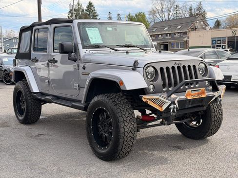 Used 2016 Jeep Wrangler Unlimited Sport AWD/4WD image 3