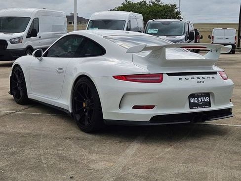 Used 2014 Porsche 911 GT3 RWD image 5