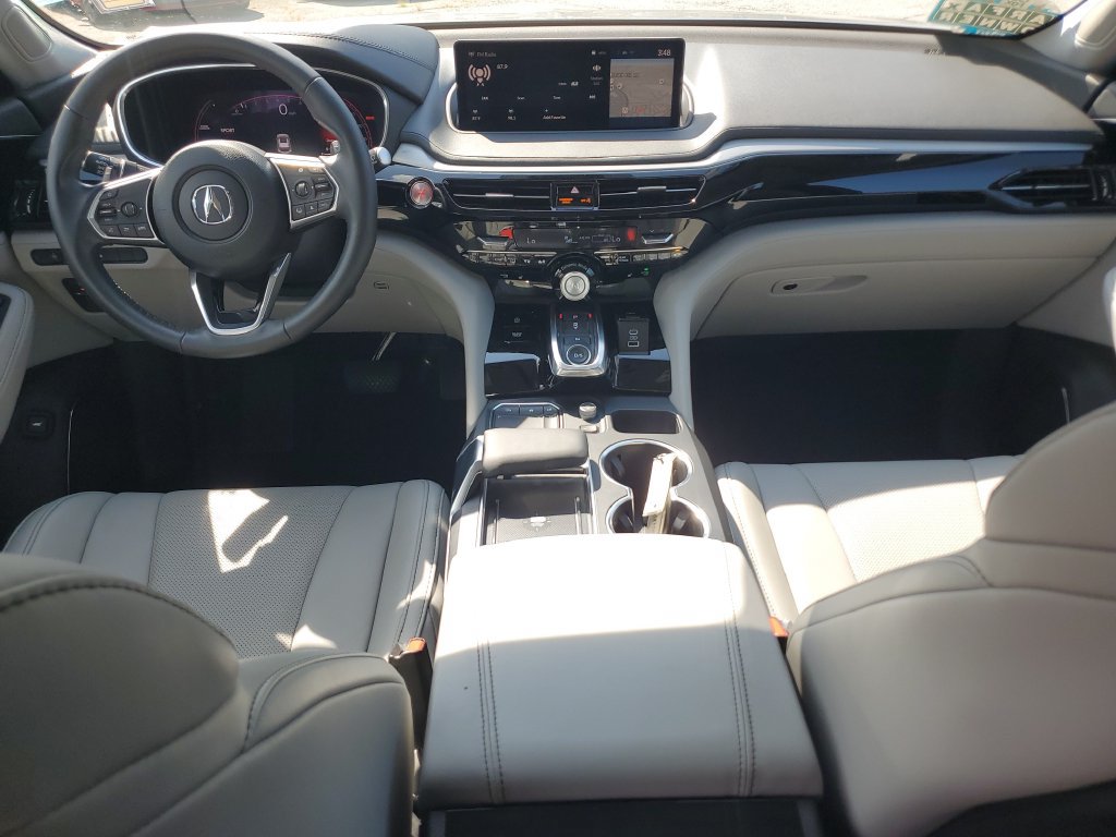 Certified 2024 Acura MDX w/ Technology Package FWD image 17