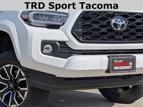 Used 2023 Toyota Tacoma TRD Sport AWD/4WD image 3
