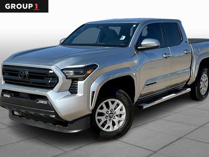 Used 2025 Toyota Tacoma SR5