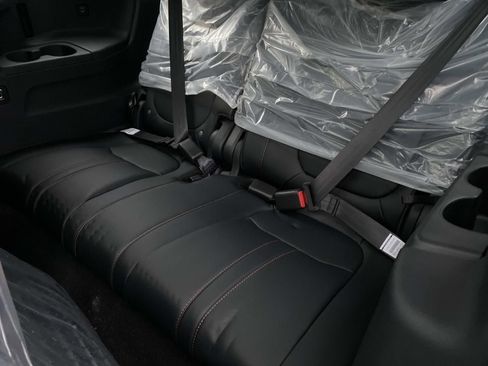 New 2025 Honda Pilot TrailSport image 9