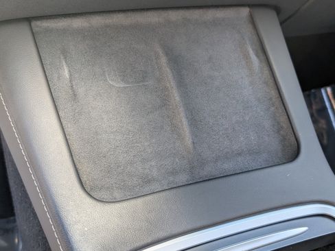 Used 2024 Tesla Model Y 2WD image 28