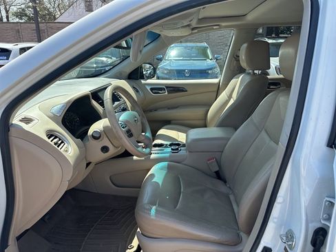 Used 2014 Nissan Pathfinder Platinum w/ Platinum Premium Package image 14