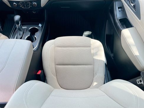 Used 2023 Chevrolet Traverse LS w/ Safety Package FWD image 21
