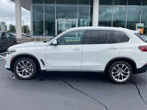 Used 2023 BMW X5 xDrive40i w/ Premium Package AWD/4WD image 6