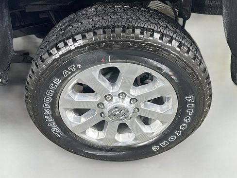 New 2026 RAM 2500 Laramie w/ Sport Appearance Package AWD/4WD image 17
