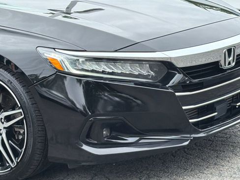 Used 2022 Honda Accord Touring image 5